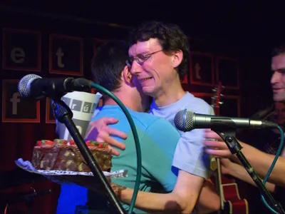 Desetiboj: narozeninový dort dojal Petra až ke glycerínovým slzám